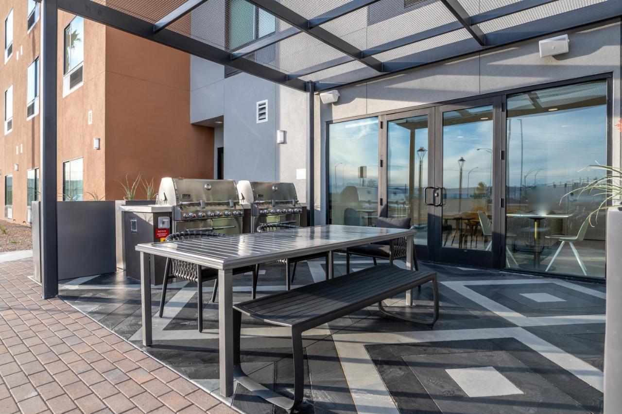 Towneplace Suites By Marriott Las Vegas North I-15 Exterior foto